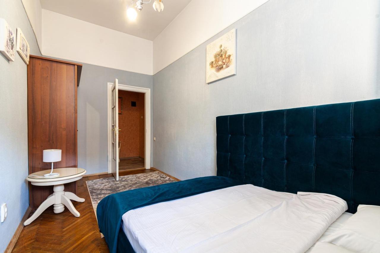 2 Isolated Bedrooms In The Austrian Building Levia 3 ลวีฟ ภายนอก รูปภาพ